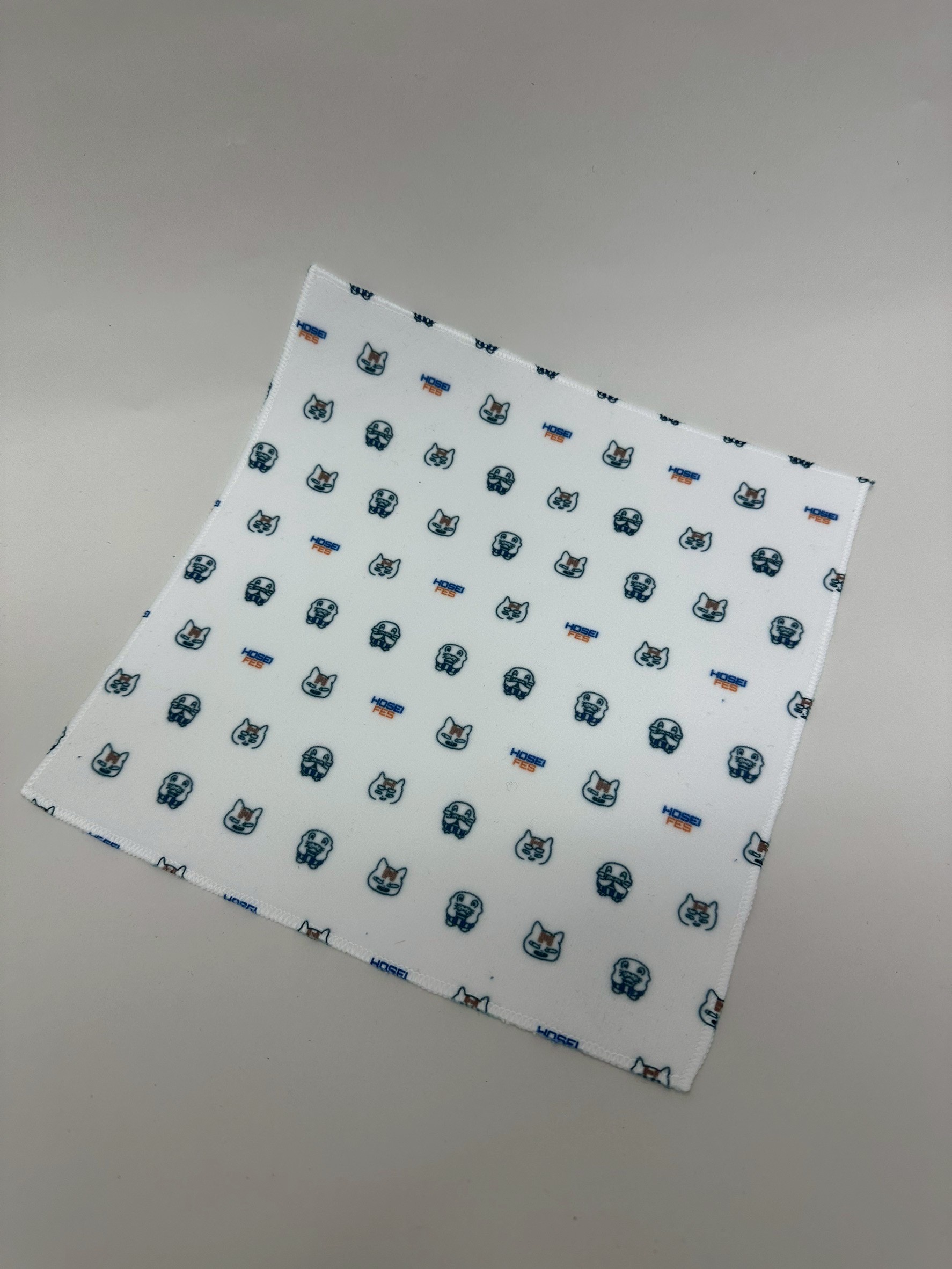 キャラクターくっつくタオル